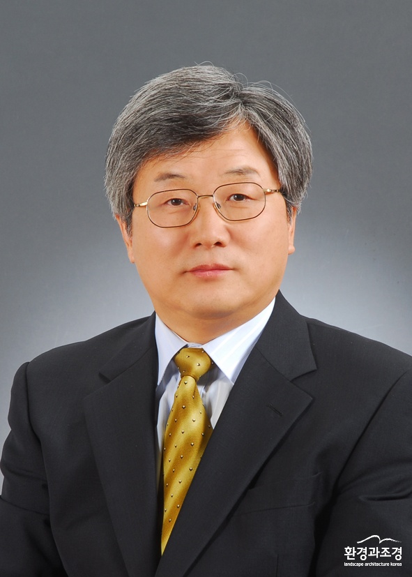 이창환교수.jpg
