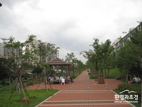 사진6 3공원 조성 후.jpg