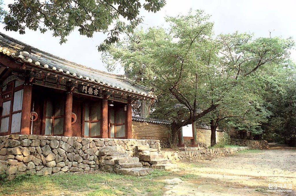 경주 옥산서원.jpg