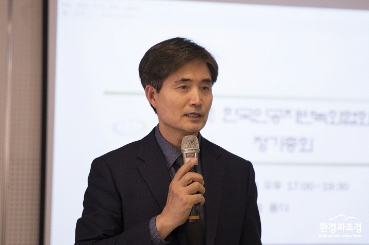 818A8830.jpg