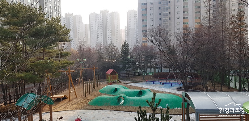 (사진)-2-지난해-새단장한-기흥구-은하수-어린이-공원.jpg