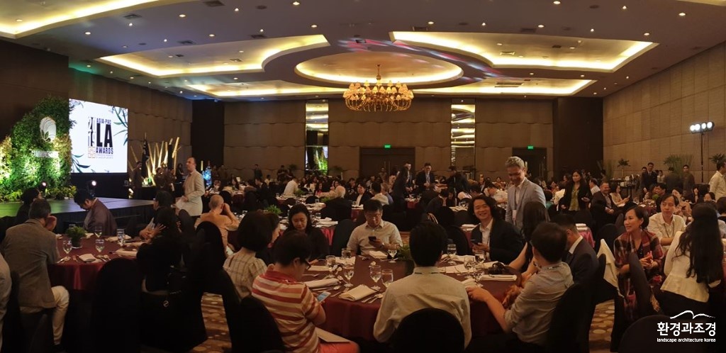 IFLA-APR 002.jpg