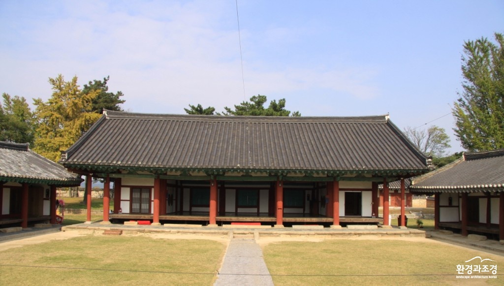 10. 경주향교 명륜당 (1).JPG
