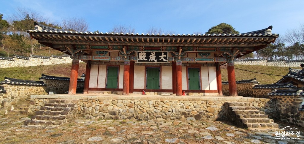 12. 담양 창평향교 대성전 (1).jpg