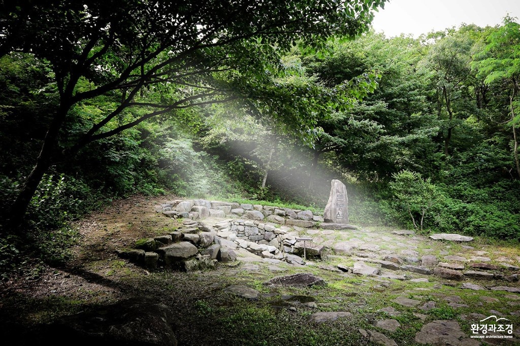 장수군 뜬봉샘 생태관광지 보도.jpg