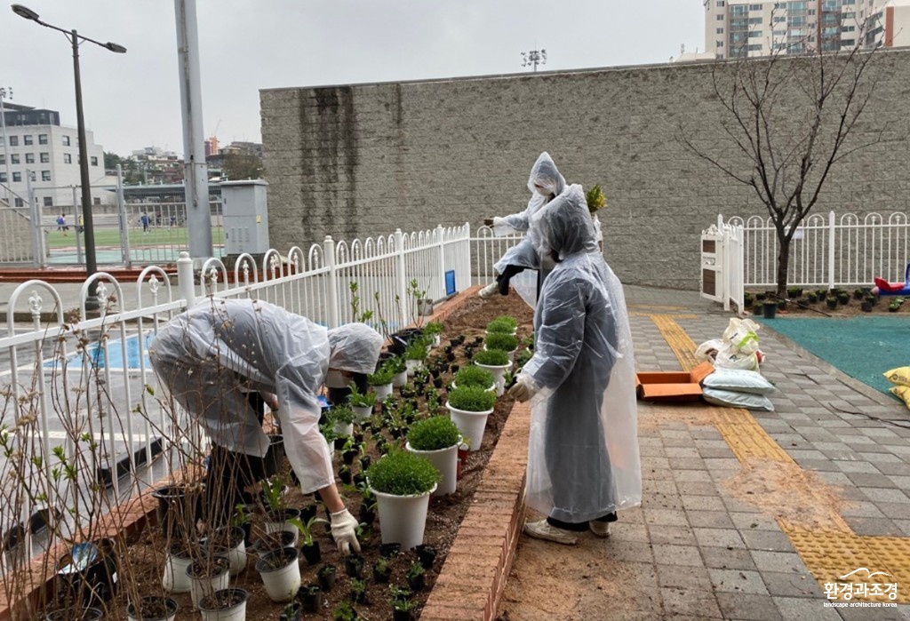 이윤주.jpg
