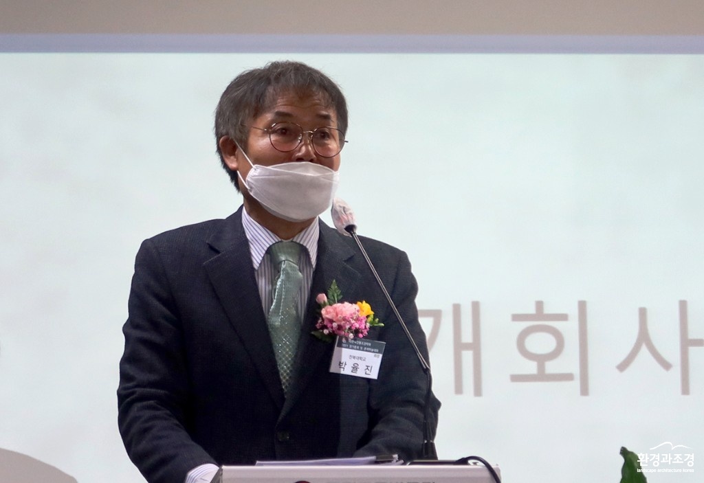 박율진 회장.jpg