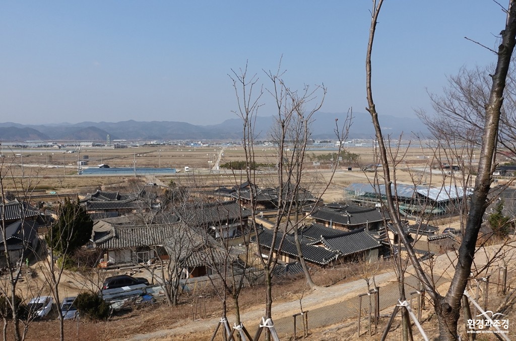 마을 전경 보도.jpg