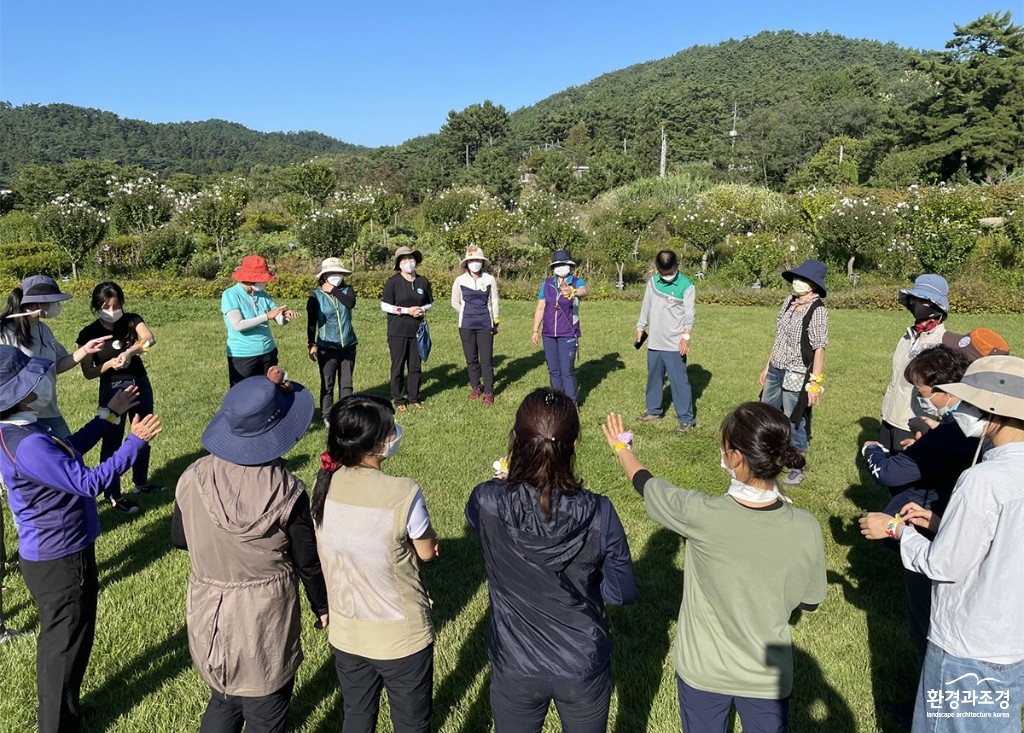 유아숲지도자 실습모습 .jpg