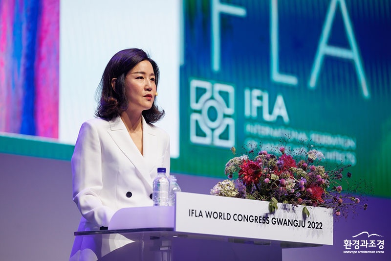 김정윤.jpg
