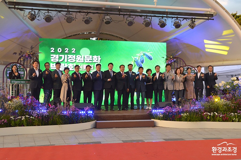 단체22.jpg