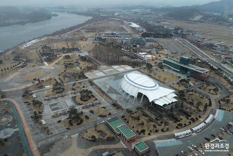 세계무술공원  보도.jpg