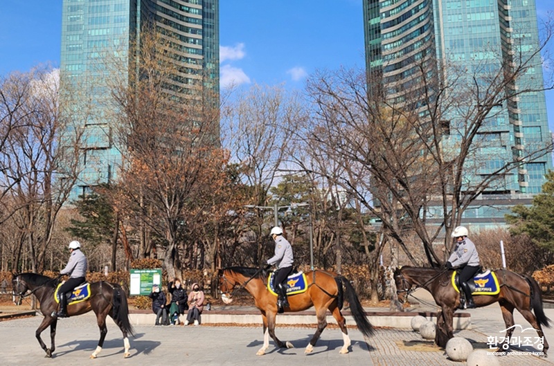 서울숲 기마순찰대 (사진=서울시 제공).jpg