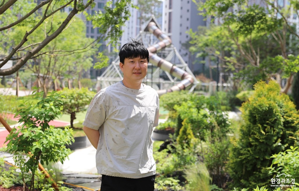 03 이한희.jpg