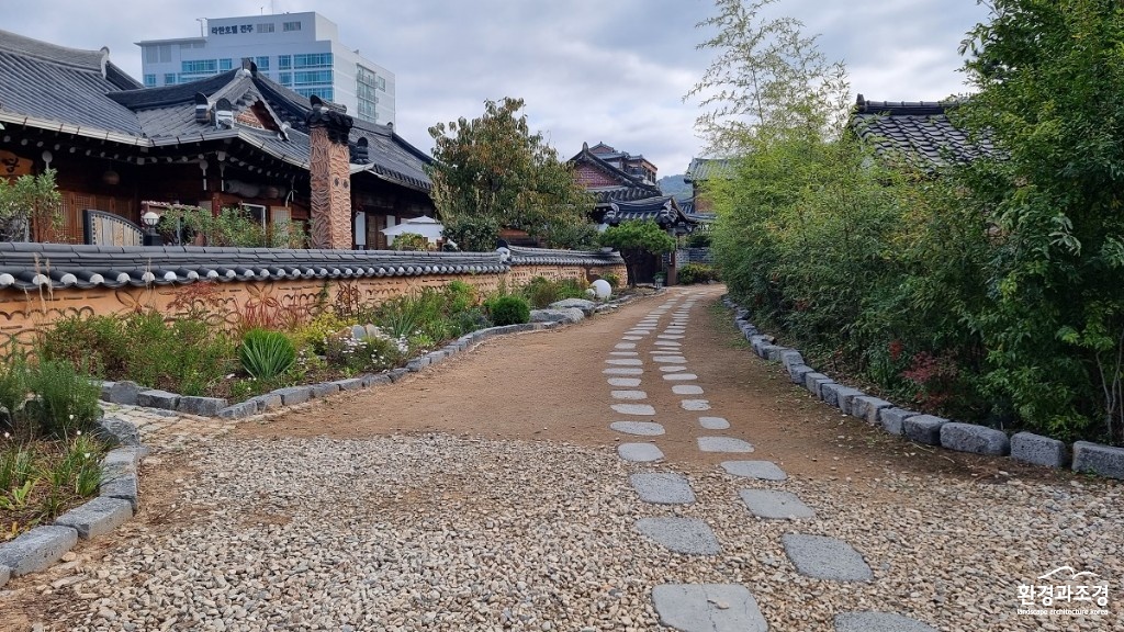 전주한옥마을에 이색 정원 6곳 조성 (1).jpg