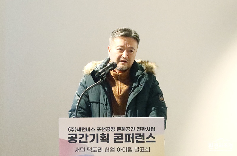 영화감독.jpg