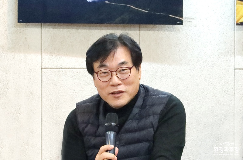 박철홍 이사.jpg