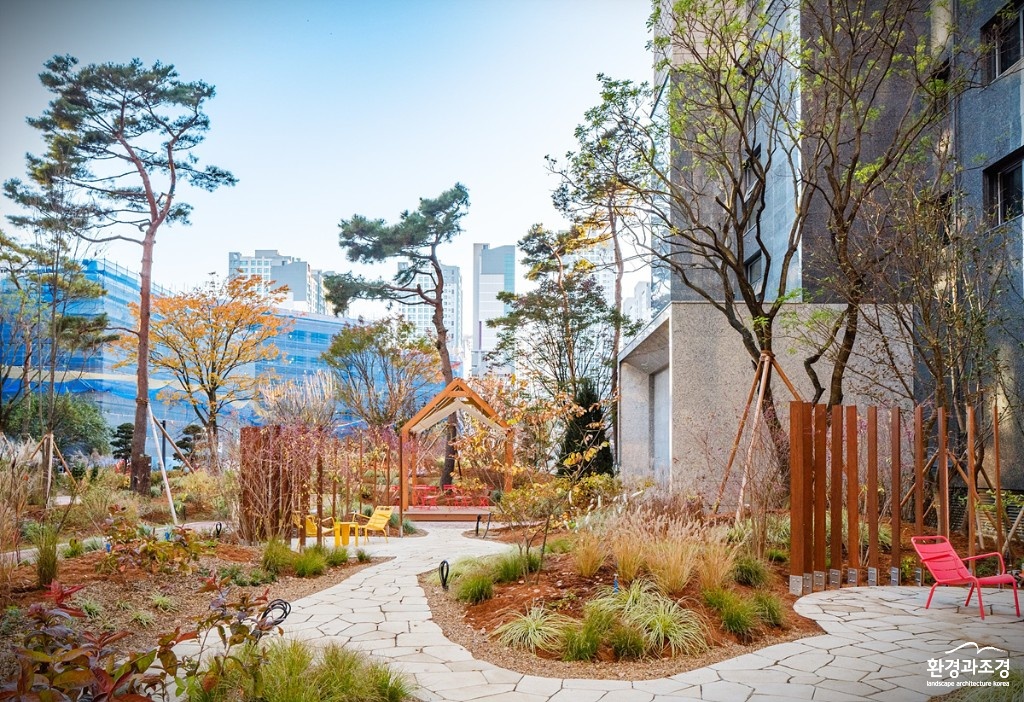 [첨부] 디에이치 퍼스티어 아이파크 ‘작가정원(THE H Garden)’.jpg