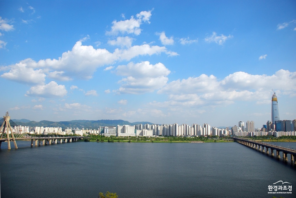 seoul-858116_1280.jpg