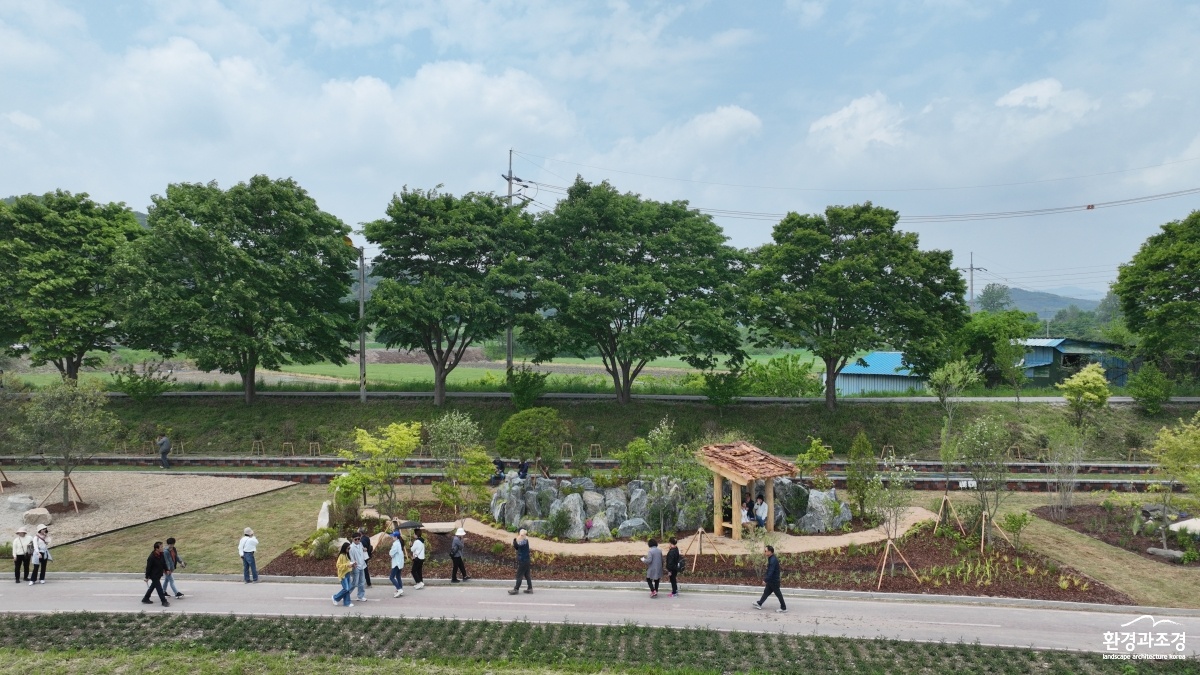 2. 김명윤.jpg