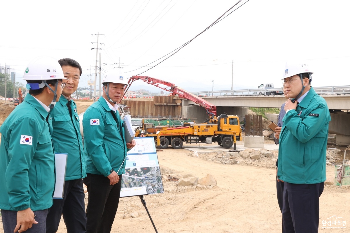 1-1.  경주시 APEC 앞두고 도로경관 대정비_01.jpg