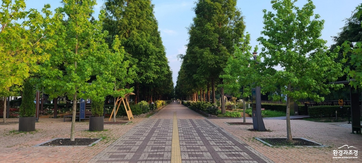 진주시-도시숲(2).jpg