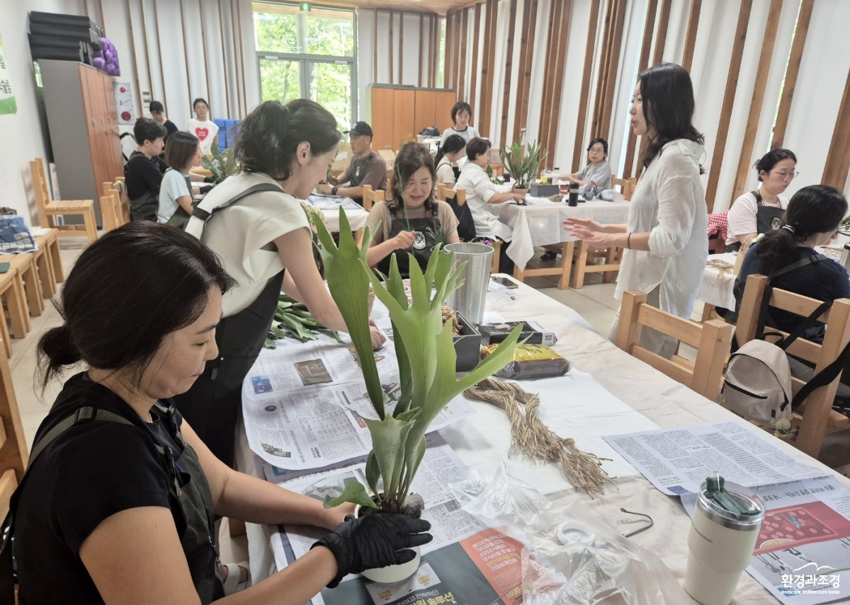 250806-238-(첨부) 부산대 가드닝 전문교육과정 사진1.jpg
