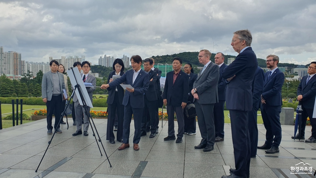 현장투어.jpg