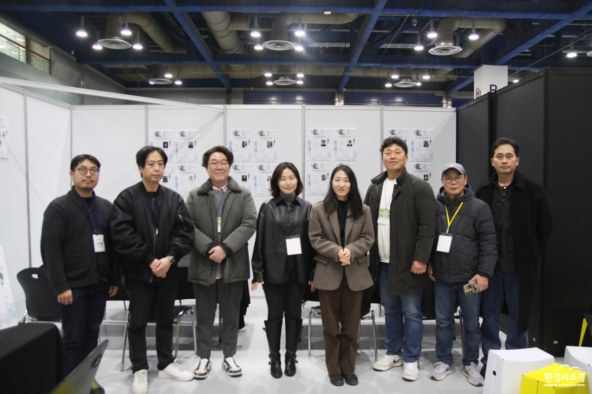 IMG_0402_단체사진.jpg