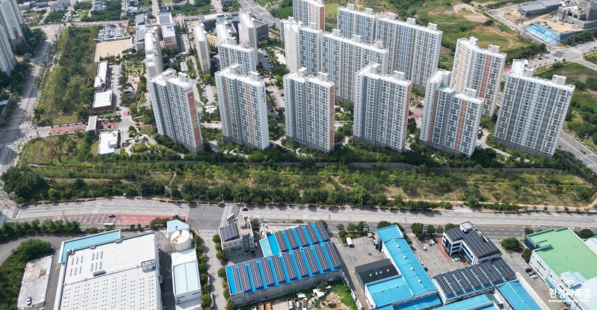 사진1._기후대응도시숲(경상북도_구미시__2022~2023년_조성).jpg