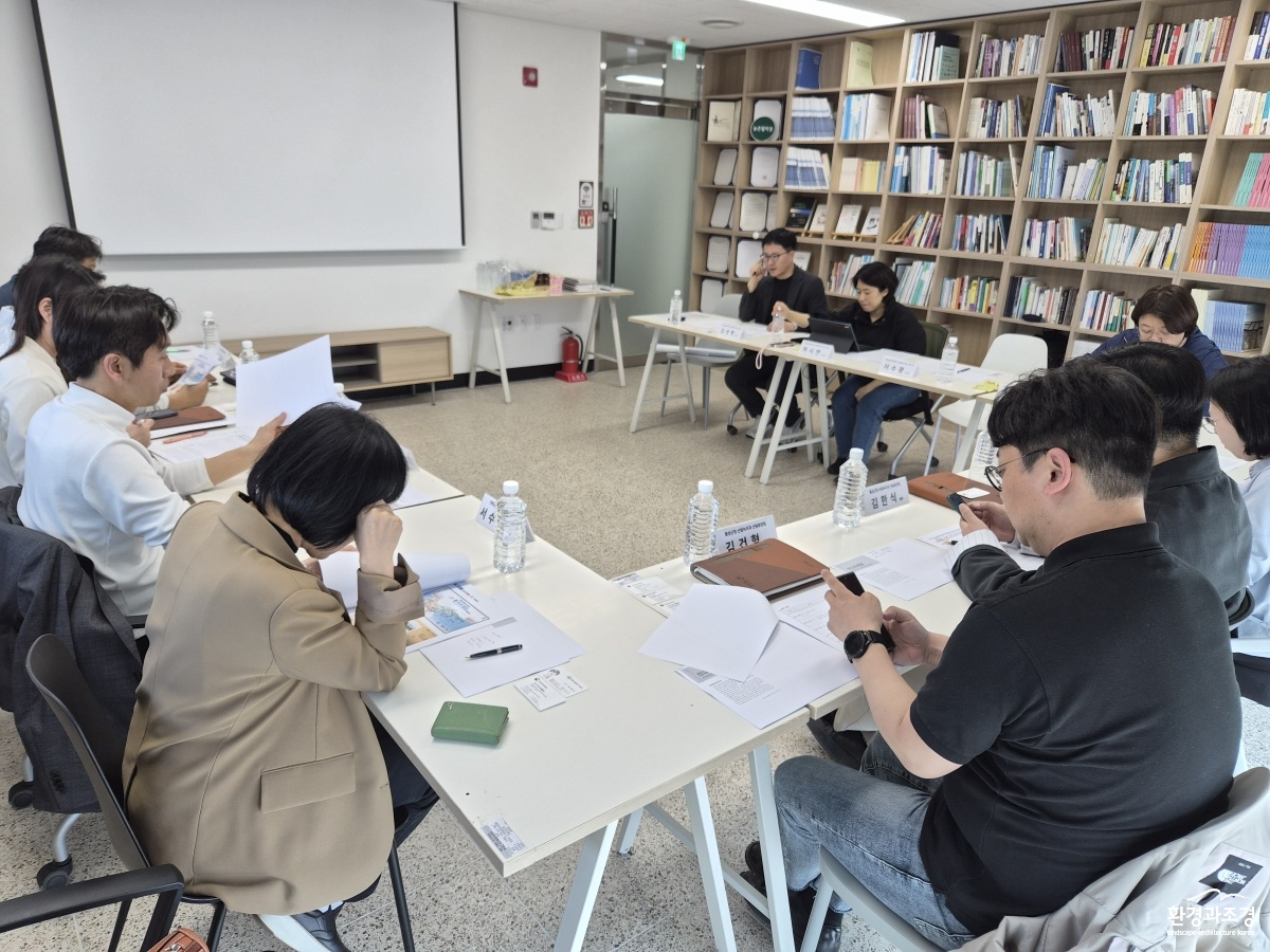 숲길 및 산림문화 융합 활용 충남권 간담회 1.JPG