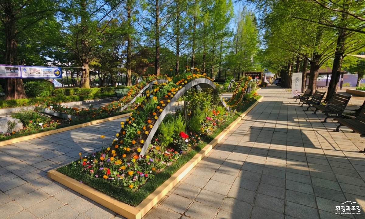 02.jpg