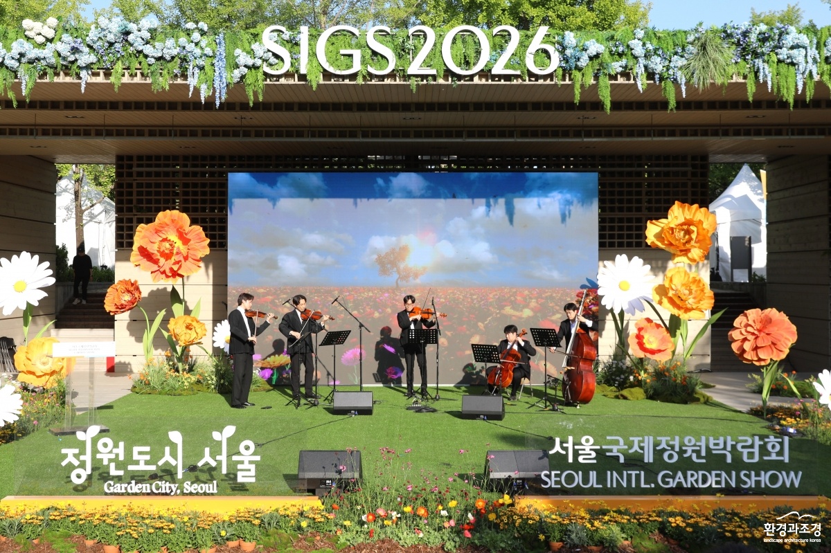 818A8830.JPG