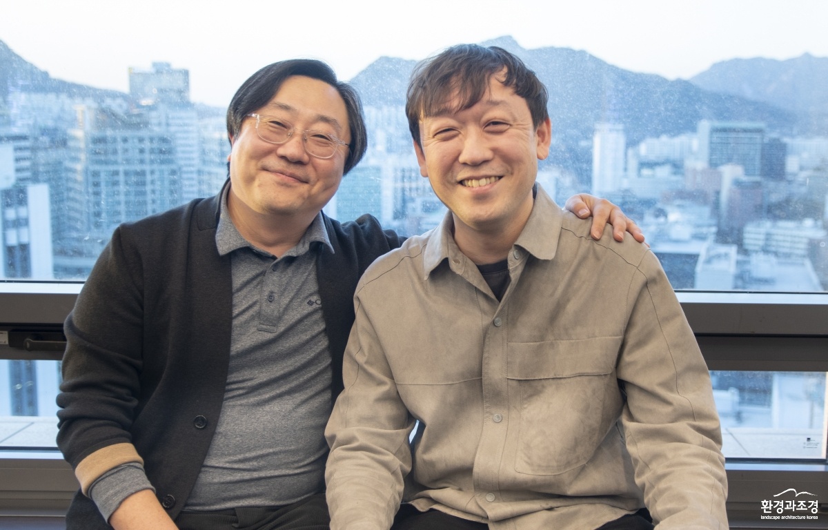 최형욱이용욱.jpg