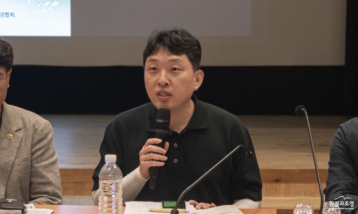 07 조준혁 푸른길 사무국장.jpg